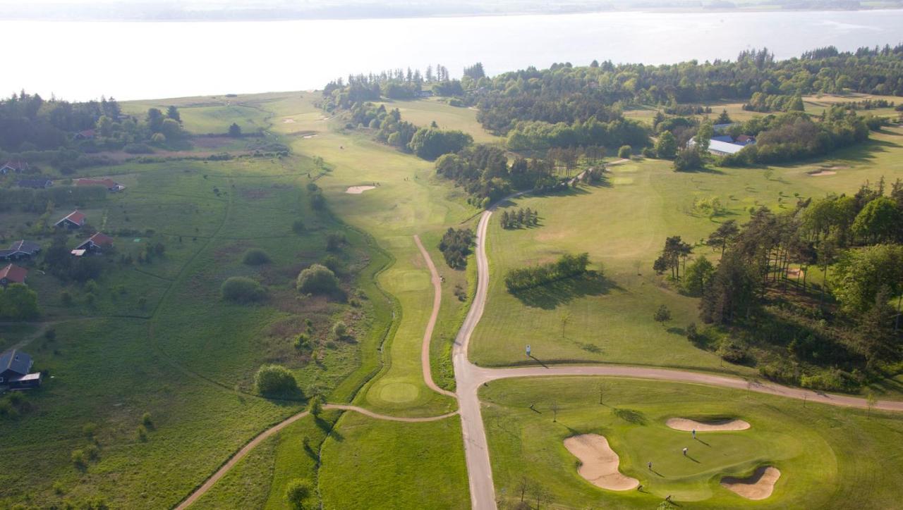 דירות Skals Hjarbaek Fjord Golfcenter מראה חיצוני תמונה