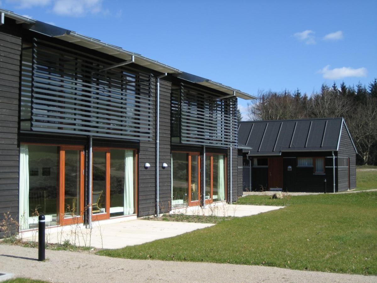 דירות Skals Hjarbaek Fjord Golfcenter מראה חיצוני תמונה